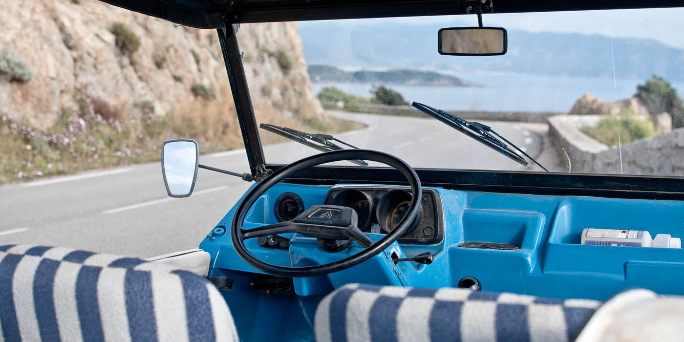 LA CORSE EN CITROËN MEHARI