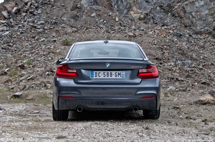 BMW-M235i-09
