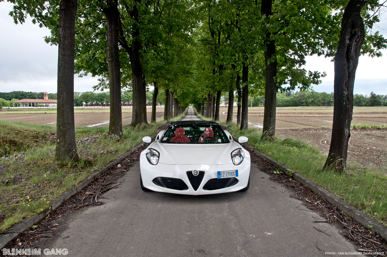 Alfa-Romeo-4C-Spider-03